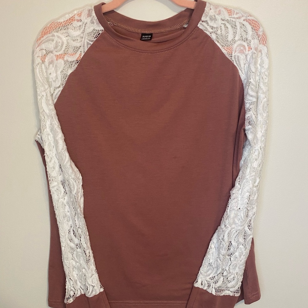 SHEIN Raglan tee with White Lace Sleeves